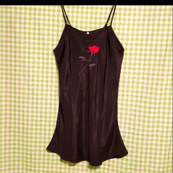 N/A Other - Satin like nightie with red rose stitched on